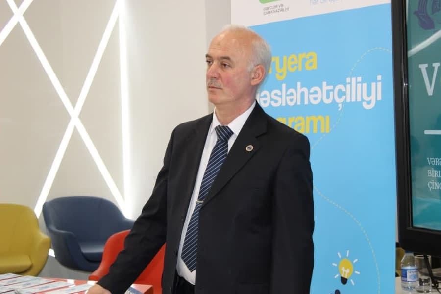 Donor asılılığından institusional dayanıqlılığa: QHT-lər üçün yeni mərhələ