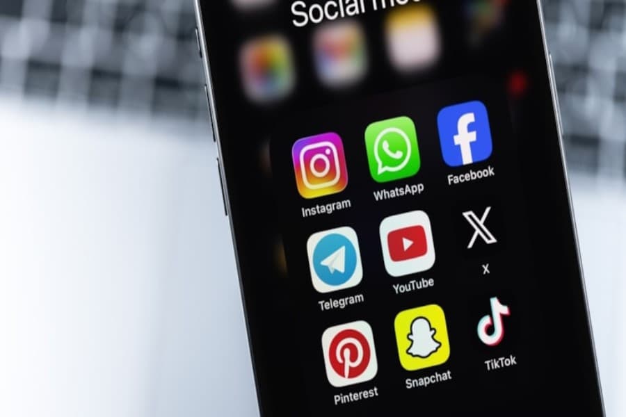 WhatsApp milyonlarla telefonda fəaliyyətini dayandıracaq