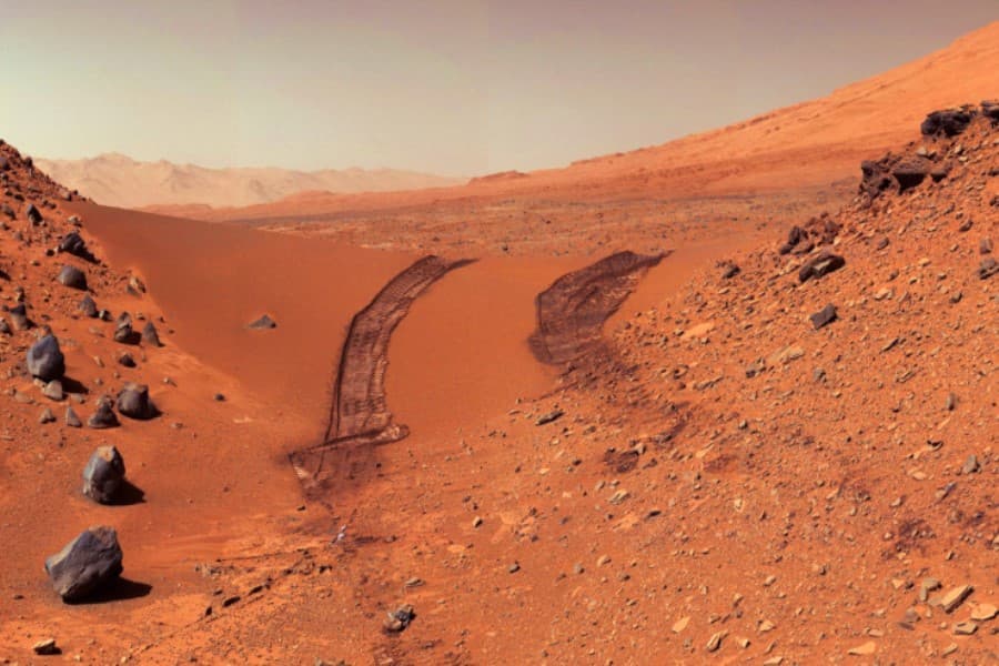 Mars haqqında 10 heyrətamiz elmi fakt