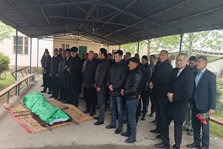 Milli Qəhrəmanın qardaşı vəfat edib