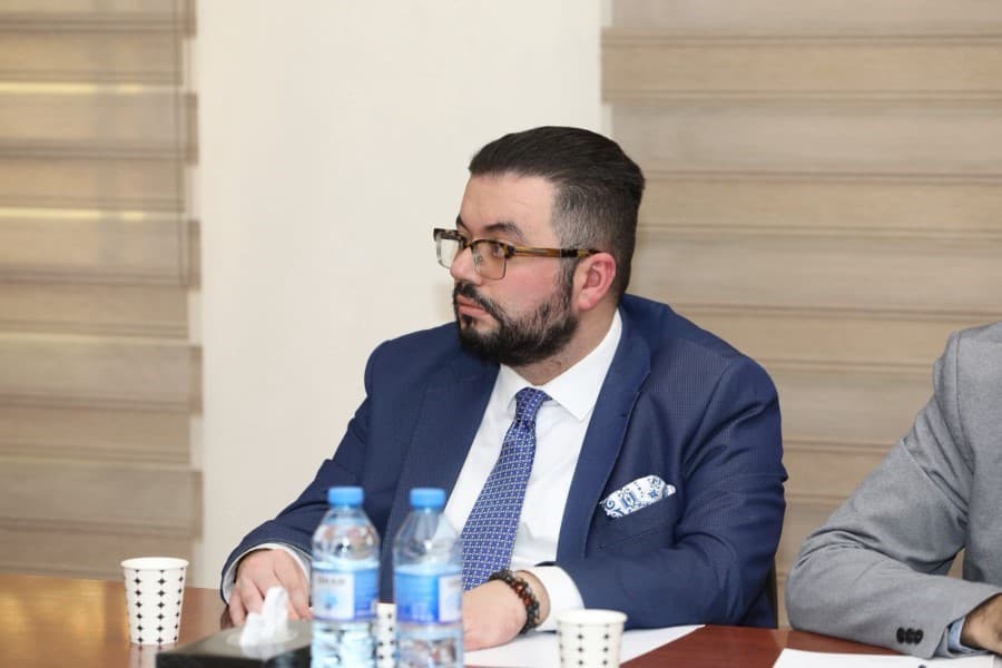Aslan Əzimzadə: "Dubayda daşınmaz əmlak bazarında qiymət korreksiyası gözlənilir"