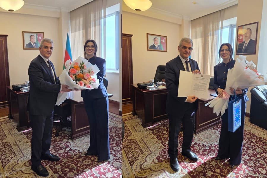 Komitə sədri Səbinə Salmanovanı yubileyi münasibətilə təbrik edib