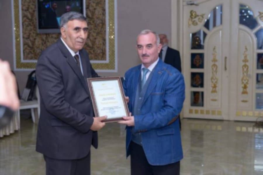 Tamxil Ziyədinoğlu “Oxu Akademiyası” tərəfindən Fəxri diplomla təltif edilib