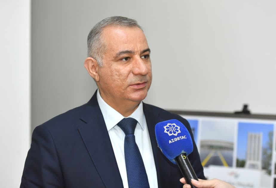 Tibb işçilərinin əməkhaqlarının artırılması səhiyyə sisteminin gələcəyinə qoyulan mühüm investisiyadır - ŞƏRH