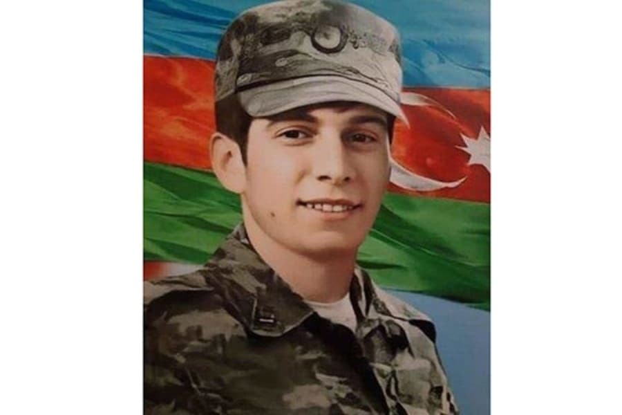 “Vətəni sevmək imandandır” fikri ilə yaddaşlarda qalan şəhidimizin doğum günüdür - QHT sədrinin kitabından