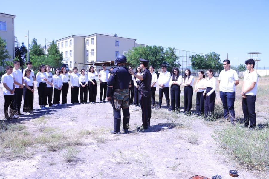 “Öyrən, xilas et!” layihəsi çərçivəsində Gəncə və Lənkəran şəhərində təlimlər davam edir - FOTOLAR