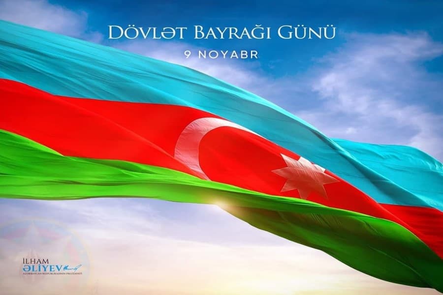 Sadiq Qurbanov: “Bayrağımız milli qürurumuzdur!”