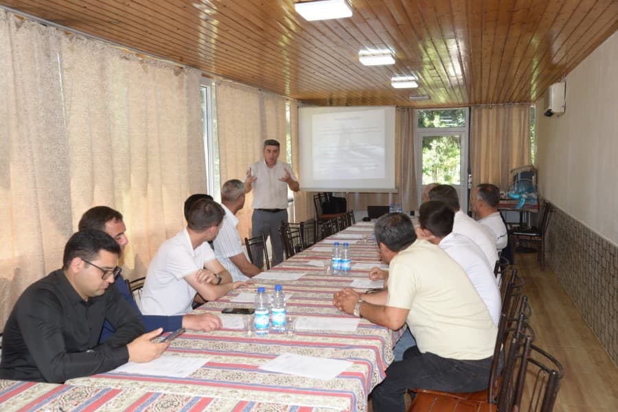 “Aztəminatlı ailələrə hüquqi yardım” layihəsi çərçivəsində təlimlər təşkil edilib