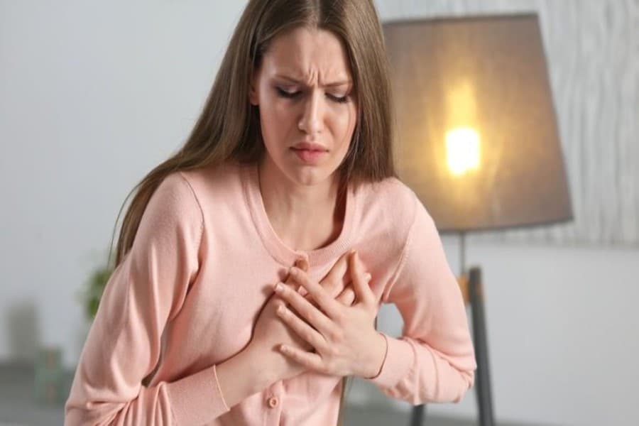 55 yaşdan aşağı qadınlarda ürək tutmasından ölüm halları artır