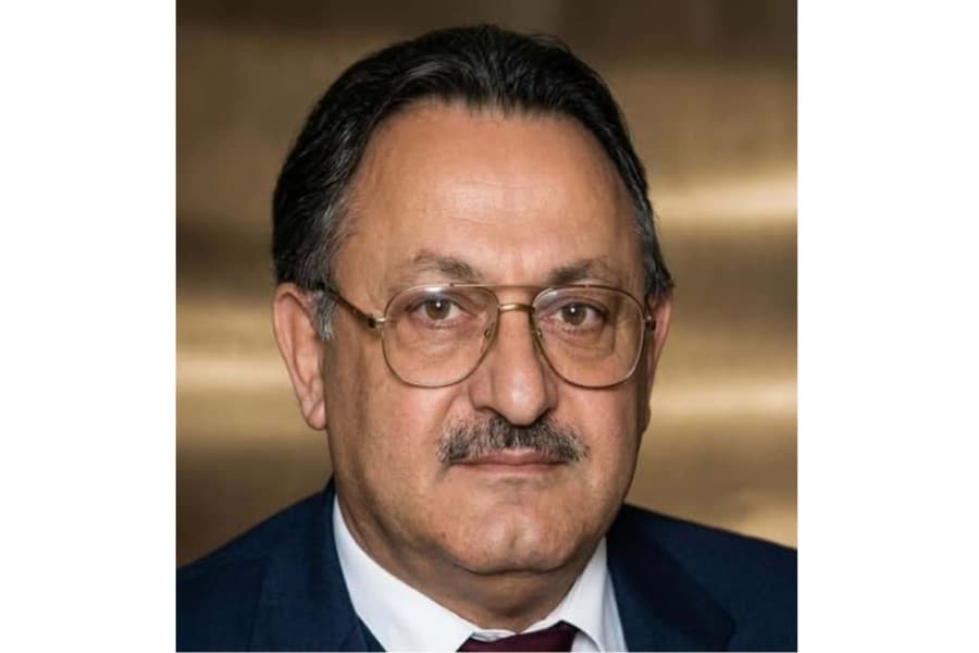 Səməd Vəkilov yazır...