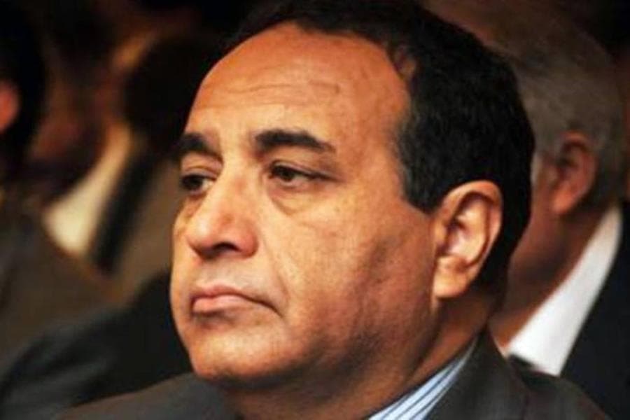 Vilayət Quliyev, siz köşə yazarı, tədqiqatçı, yoxsa səfirsiniz? Niyə öz işinizlə məşğul olmursunuz? Yaxud Vilayət Quliyev haqqında 3 xatirə