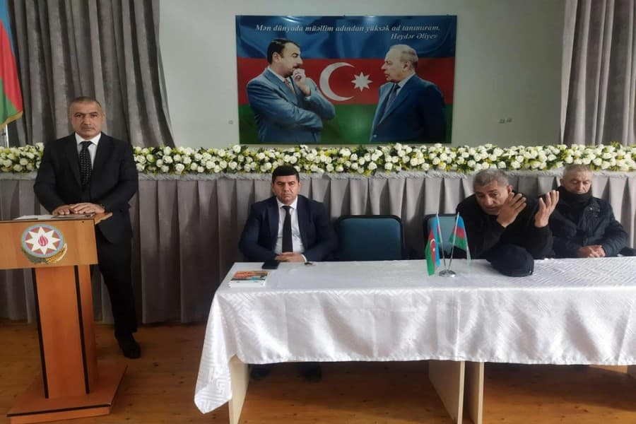 “Qəhrəmanlıq tariximiz nəsillərə örnəkdir” kitabının təqdimatı keçirilib - FOTOLAR