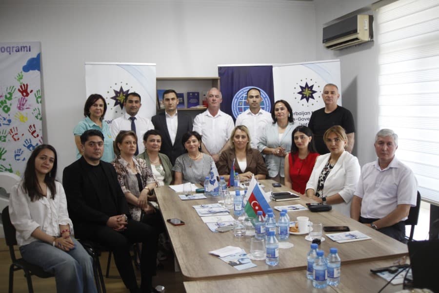 "Vərəmsiz Azərbaycan Kampaniyası" layihəsinin yekun dəyirmi masası: əldə olunan nəticələr, gələcək əməkdaşlıq və davamlı inkişaf perspektivləri