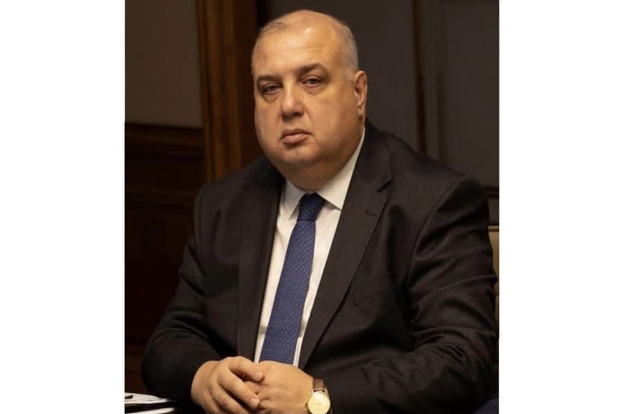 "Dövlət qulluğu şərəfli və məsuliyyətli missiyadır" - Eyyub Kərimli