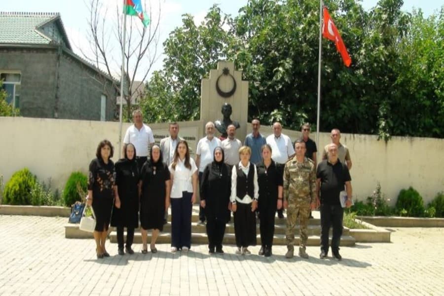 Bərdədə şəhid ailələri və müharibə iştirakçıları ilə növbəti görüş keçirilib