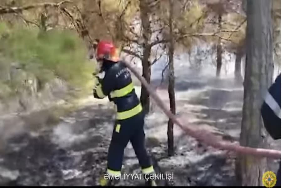 FHN: 57 nəfər xilas edilib, 13 nəfər xəsarət alıb, 8 nəfər təxliyə olunub, 10 nəfər həyatını itirib /VİDEO