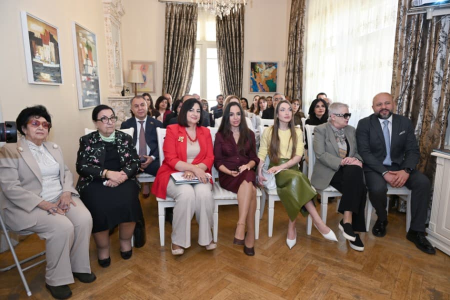 "İrəvan: tarixin və itirilmiş irsin əks-sədası" kitabının təqdimatı keçirilib - FOTOLAR