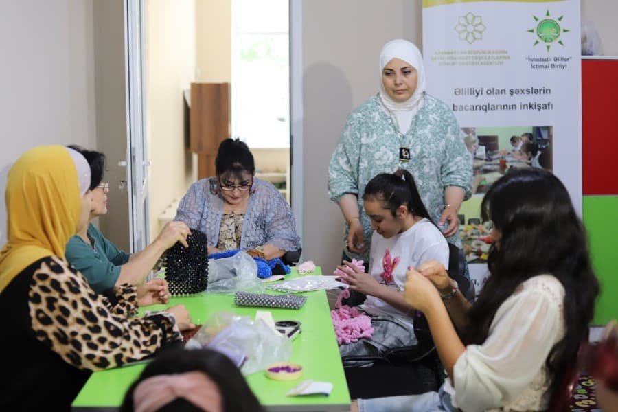 “Əlilliyi olan şəxslərin bacarıqlarının inkişafı” mövzusunda yeddinci təlim uğurla keçirildi - FOTOLAR