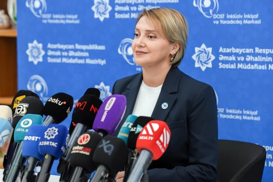 DOST İnklüziv İnkişaf və Yaradıcılıq Mərkəzində ötən ilin yekunları və 2026-cı ilin hədəflərinə dair mətbuat konfransı keçirilib - FOTOLAR