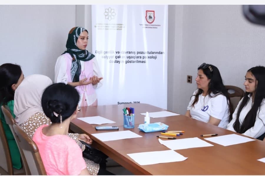 “Əqli gerilik və davranış pozuntularından əziyyət çəkən uşaqlara psixoloji dəstəyin göstərilməsi” layihəsi sona çatır