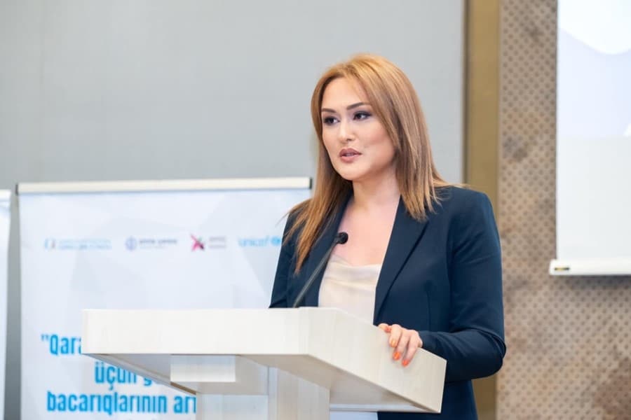 "Qeyri-peşəkar psixoloqlar uşaqlarla iş prosesində anaları düşmən obrazında görməyə təşviq edirlər" - Günel Səfərova