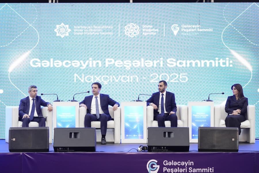 “Biznes üçün sosial-əmək ekosistemi: Naxçıvanda yeni modellər” mövzusunda panel müzakirəsi keçirilib - FOTOLAR