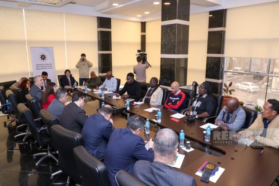 Bakıda Makronizmdən əziyyət çəkən kiçik ada ölkələri ilə Azərbaycan QHT-lərinin dialoqu keçirilib