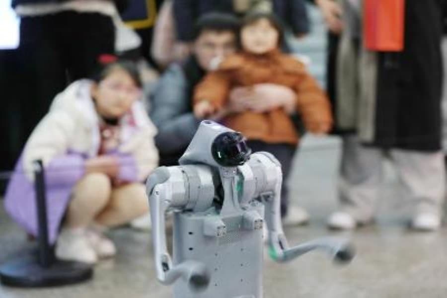 Çindəki elm və texnologiya muzeyləri süni intellekt köməkçilərini təqdim edir