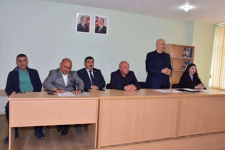 Qazax rayonunda “Gənc Qəhrəmanlarımızı Tanıyaq!” layihəsi çərçivəsində maarifləndirici görüş keçirilib