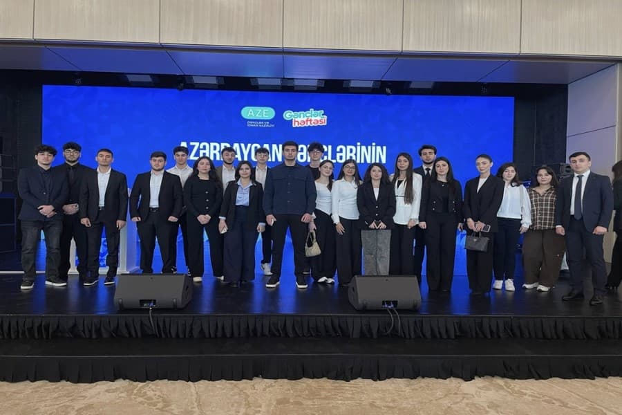 Şəhid övladları XI Azərbaycan Gənclər Forumunda iştirak ediblər - FOTOLAR
