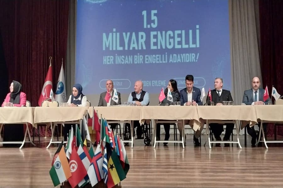 "İnsan Birinci Yerdə": İnklüziv Mədəniyyət və İncəsənət - Əlilliyi olan Şəxslər üçün Müyəssər Cəmiyyətin Yaradılması / FOTOLAR