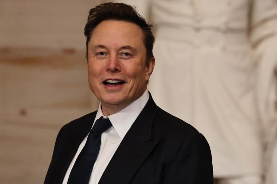 Elon Musk Wikipedia-nın öz neyron şəbəkəsi analoqunu - Grokipedia-nı işə saldı