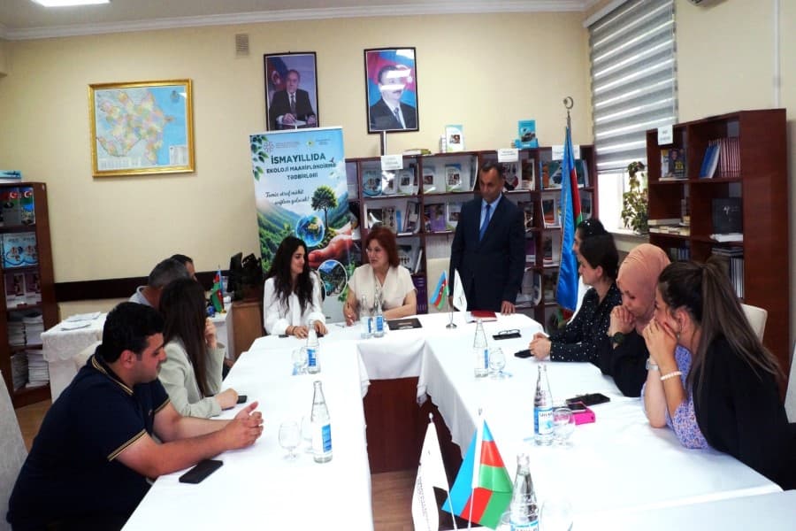 "Ekologiya Maarifləndirmə" İctimai Birliyi İsmayıllı Bələdiyyəsində dəyirmi masa təşkil edib