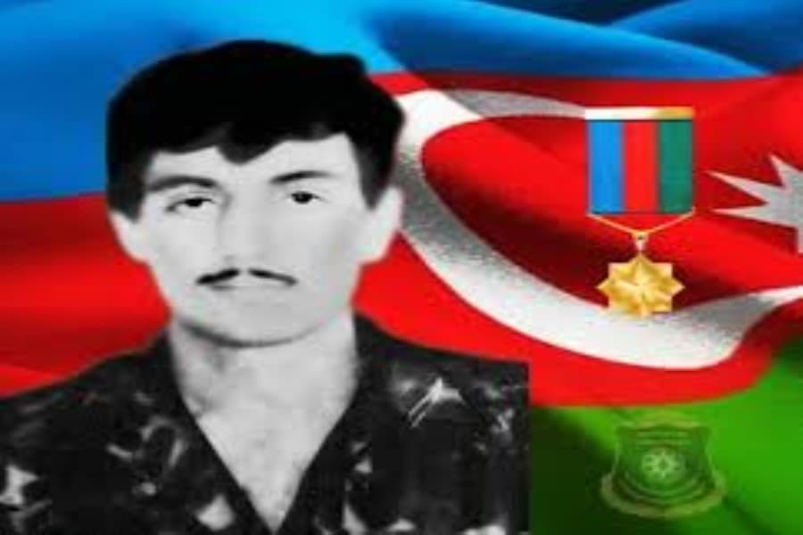 Azərbaycanın Milli Qəhrəmanı Əsəd Əhmədovun anım günüdür