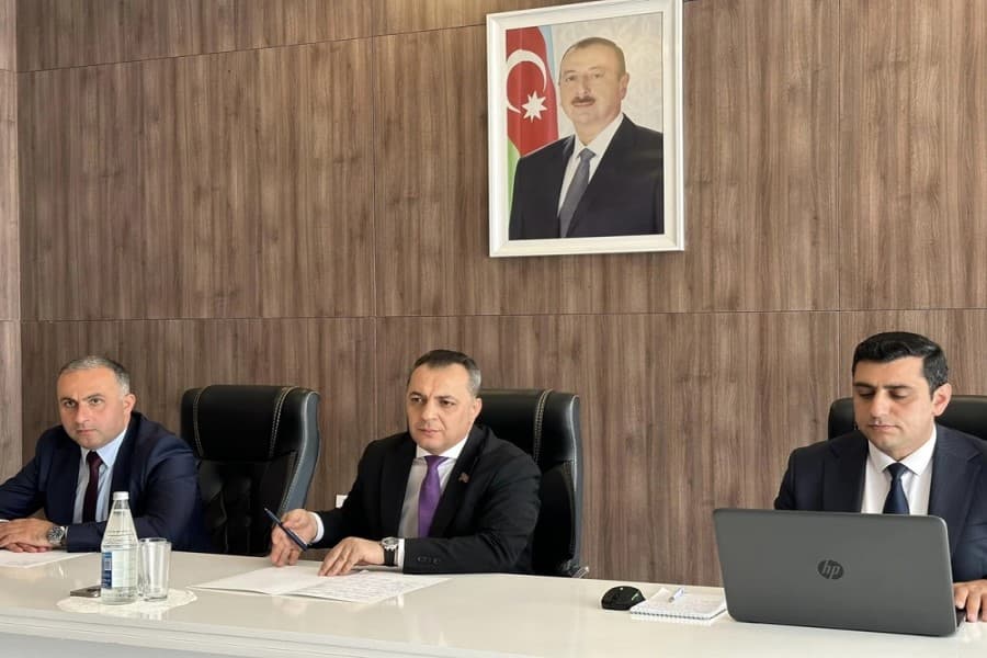Deputat Vüqar İskəndərovdan Şəki şəhərində vətəndaş qəbulu həyata keçirib - FOTOLAR