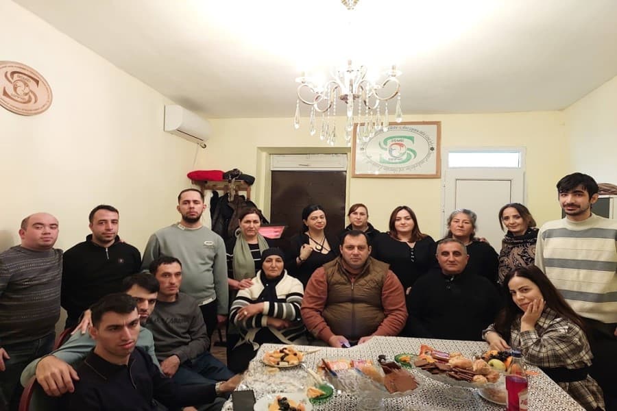 Əlilliyi olan şəxslər üçün dəstək məqsədilə ehsan süfrəsi təşkil olunub - FOTOLAR