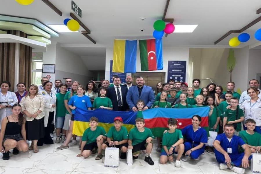 Ukraynanın ölkəmizdəki səfiri və ukraynalı deputatlar Qəbələ Uşaq Reabilitasiya Mərkəzində olublar- FOTOLAR