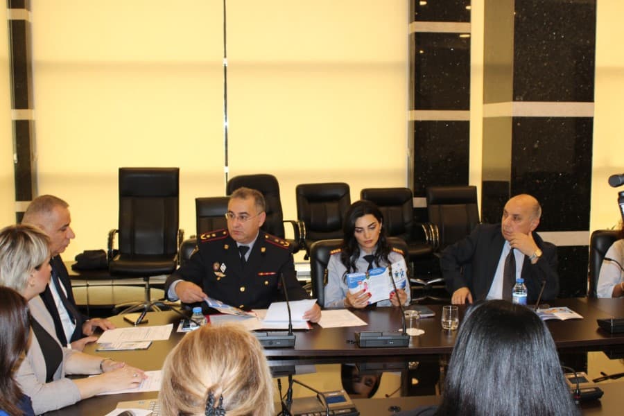 DYP rəsmisi Mübariz Ağayev: “Yol qəzalarının qarşısının alınmasında QHT-lərlə əməkdaşlıq vacibdir”