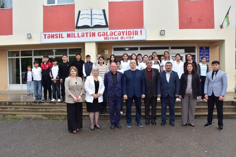 Qazax rayonunda “Gənc Qəhrəmanlarımızı Tanıyaq!” layihəsi çərçivəsində növbəti maarifləndirici görüş keçirilib