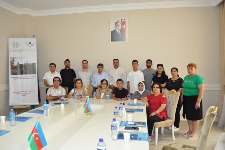 “Vətəndaş Cəmiyyətinin inkişafında dini-mənəvi dəyərlərin rolu” layihə çərçivəsində dördüncü tədbir keçirilib - FOTOLAR