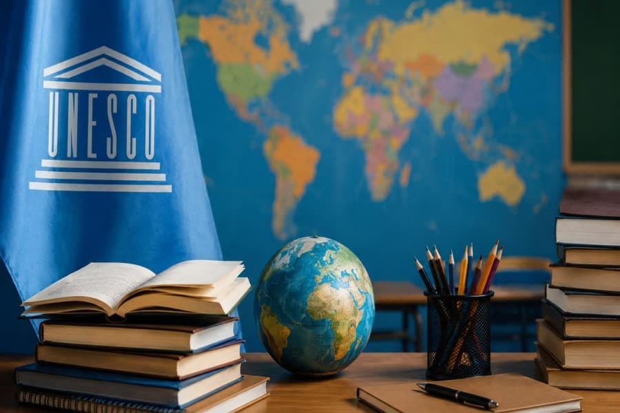 UNESCO: Qlobal təhsil böhranı dərinləşir