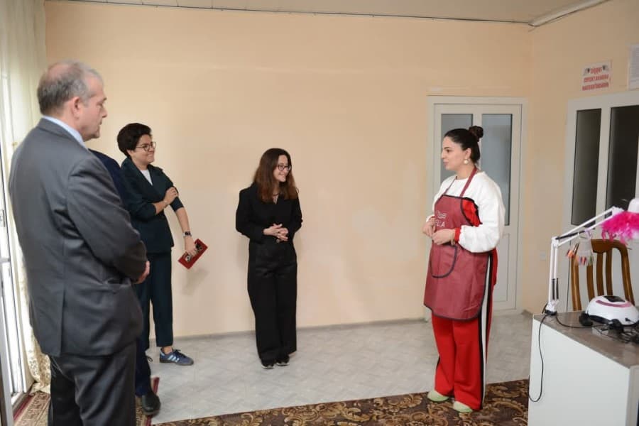 “Məşğulluğa Dəstək layihəsi” çərçivəsində Şamaxıda benefisiarlarla görüş və ictimai dinləmə keçirilib
