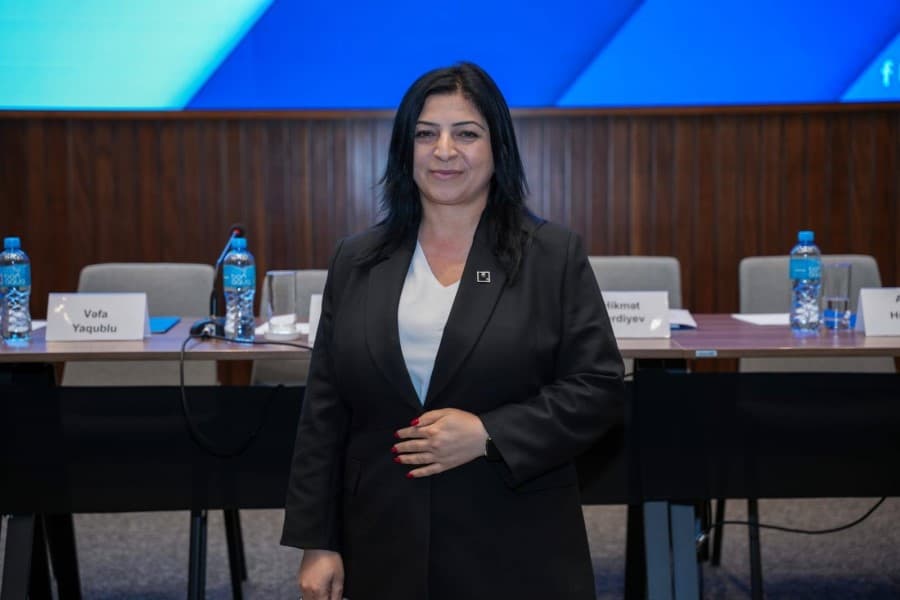 “Uşaqların rəqəmsal təhlükəsizliyi üçün valideyn nəzarəti və maarifləndirmə vacibdir” - Vüsalə Qələndərli