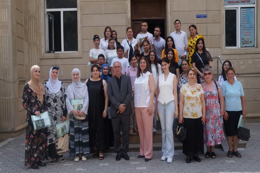 Xırdalandakı tədbirdə məişət zorakılığına qarşı uğurlu təcrübələr müzakirə olundu - FOTOLAR