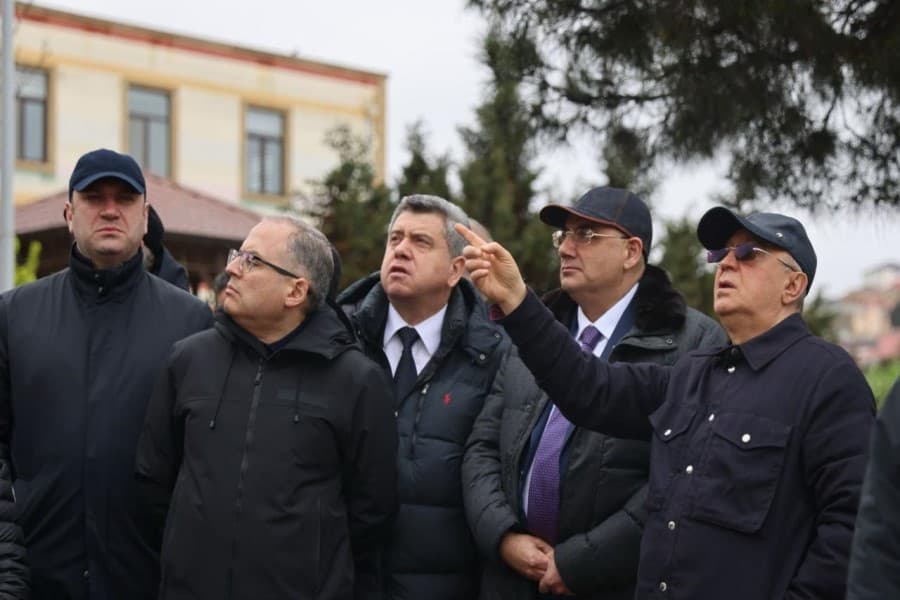 Kəmaləddin Heydərov Badamdarda sürüşmə sahəsində - FOTO/VİDEO
