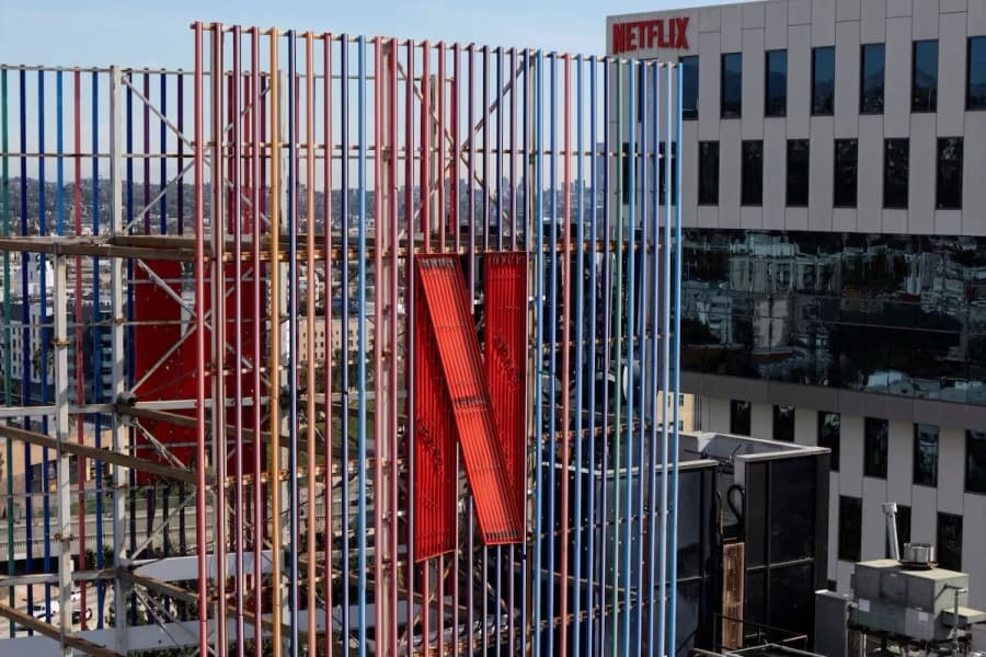 Netflix-in gəlir proqnozu investorları məyus etdi, səhmlər ucuzlaşdı