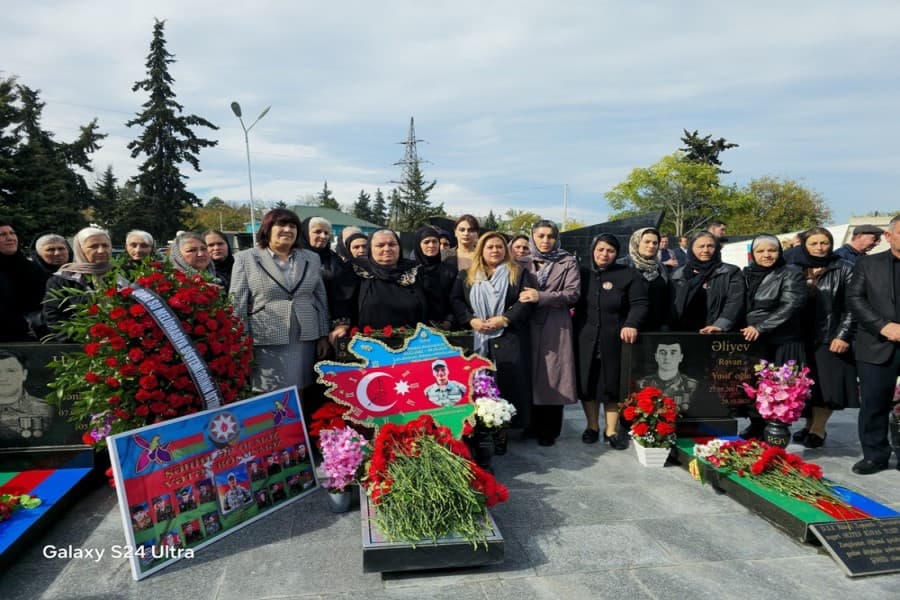 ADPU-nun Quba filialının kollektivi şəhid Miqdad Abduləlimovun ailəsini ziyarət edib - FOTOLAR