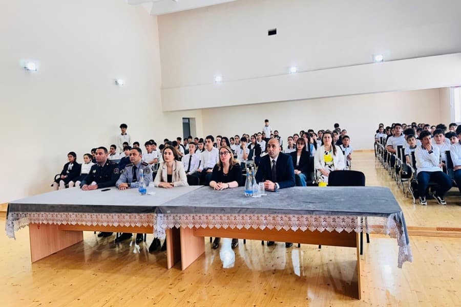 "Nişanları tanı, güvənlə hərəkət et" adlı tədbir keçirilib - FOTOLAR