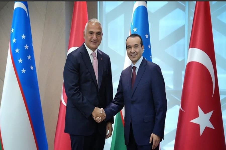 Mehmet Nuri Ersoy Daşkəndə səfər edib