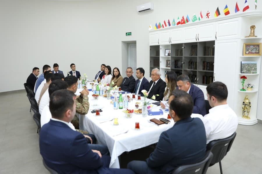 Şağan Reabilitasiya Pansionatında müharibə ilə əlaqədar əlilliyi olan daha bir qrup şəxslə görüş keçirilib - FOTOLAR